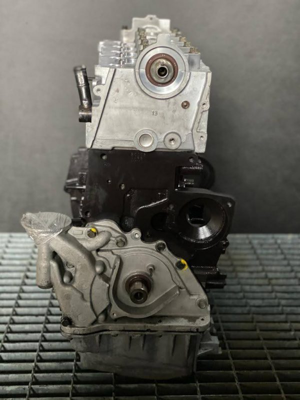 Repasovaný motor Hyundai 2.2crdi D4EB automat bok1