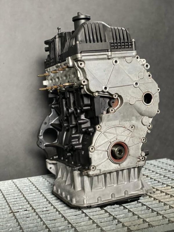 Repasovaný motor Hyundai Kia 2.2crdi D4HB bok1