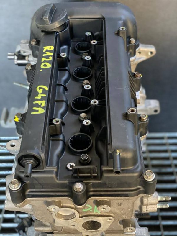 Repasovany motor hyundai kia 1.4 16v G4FA vrch