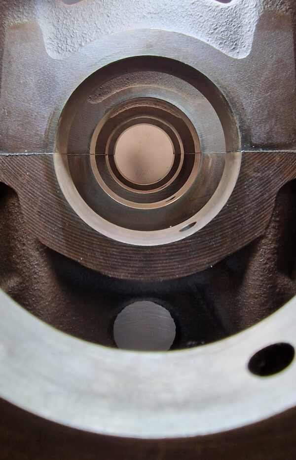 Holý blok motora Ford Citroen Fiat Peugeot 2.2 tdci Euro4